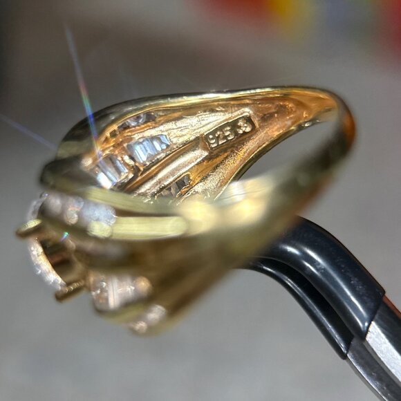 Spectacular 925 Gold Vermeil Cz Ring - Picture 7 of 9